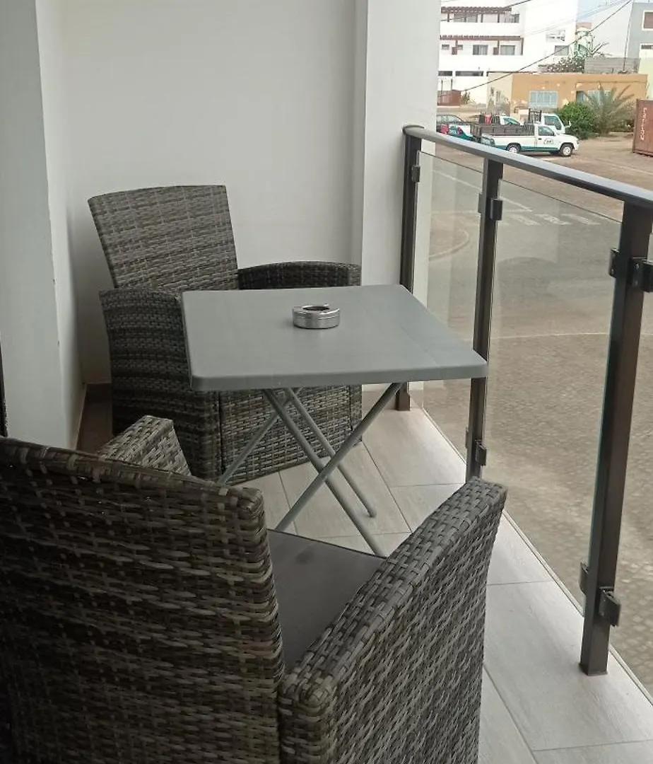 Tity Apartments T2- Santa Maria