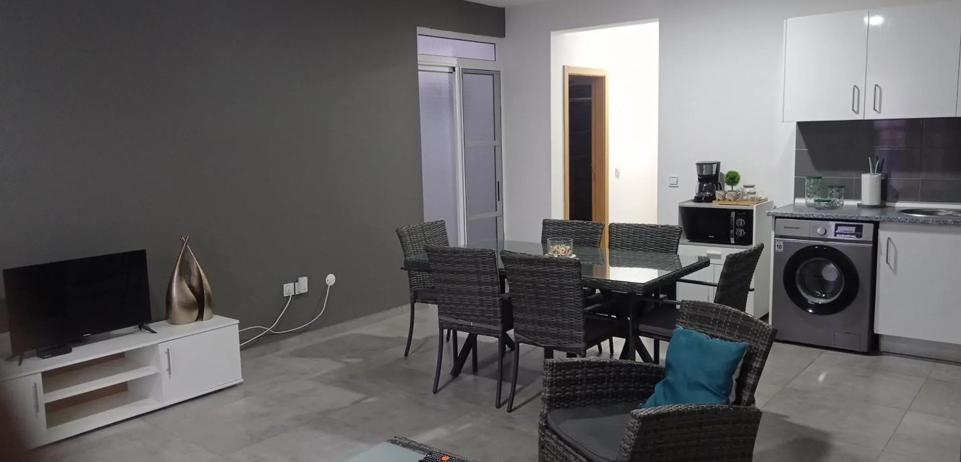 Tity Apartments T2- Santa Maria